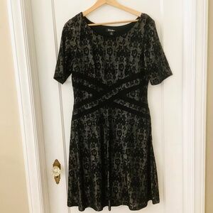 S.L. Fashions Flocked Black Lace Print Waist Detail Dress Size 12 Formal Party